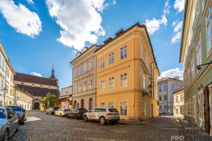 Prodej bytu 2+kk, Praha - Staré Město, Kozí, 45 m2