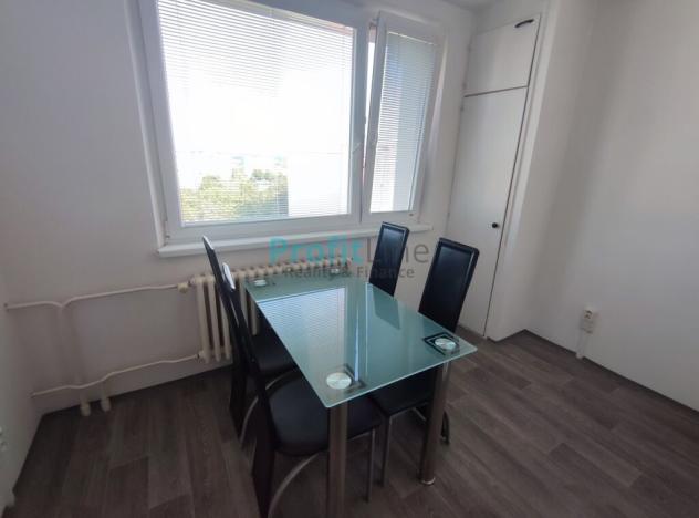 Pronájem bytu 3+1, Mohelnice, nám. Kosmonautů, 73 m2