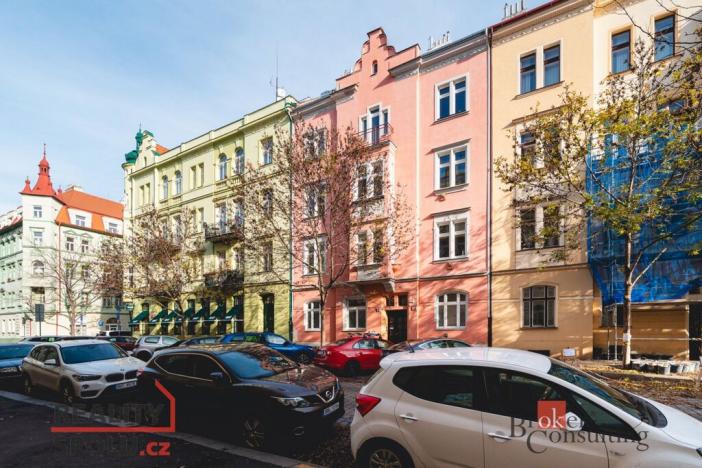 Prodej bytu 3+1, Praha - Karlín, Březinova, 120 m2