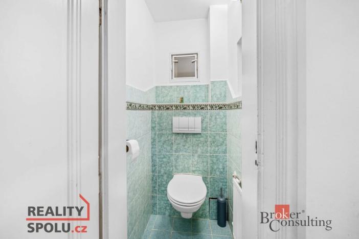 Prodej bytu 3+1, Praha - Karlín, Březinova, 120 m2