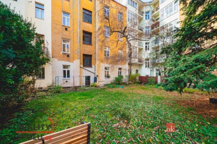 Prodej bytu 3+1, Praha - Karlín, Březinova, 120 m2