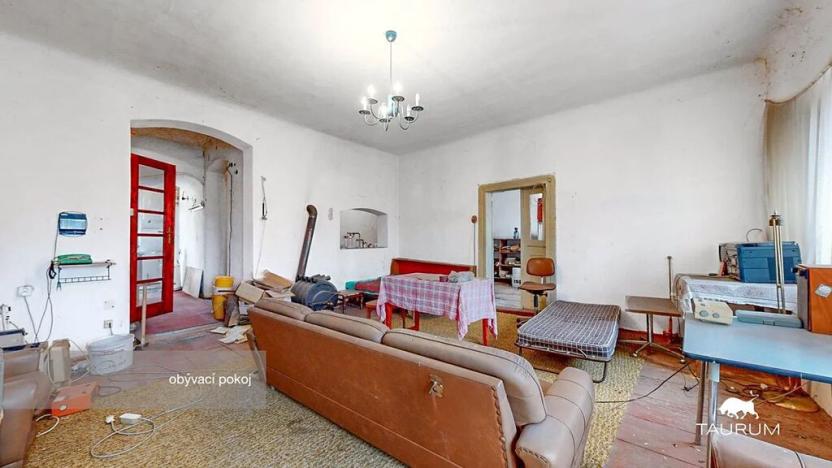 Prodej rodinného domu, Svojšín, 257 m2