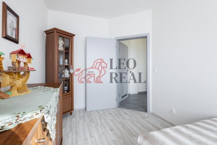 Prodej bytu 3+kk, Praha - Dubeč, Pod Horkami, 74 m2