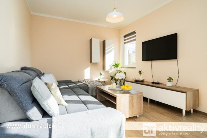 Prodej rodinného domu, Račice, 87 m2