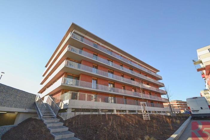 Pronájem bytu 2+kk, Praha - Modřany, Vrátnická, 63 m2