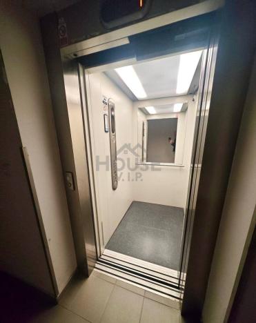 Prodej bytu 2+kk, Milovice, Lesní, 49 m2