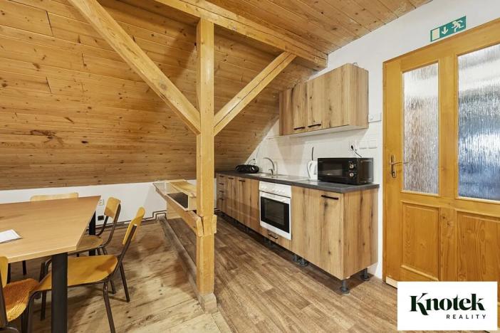 Prodej výrobních prostor, Račice-Pístovice, 479 m2