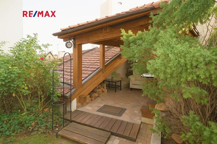 Pronájem bytu 2+kk, Praha - Malá Strana, Sněmovní, 80 m2