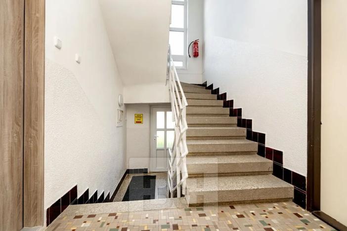 Prodej bytu 2+1, Říčany, nám. Československé armády, 72 m2