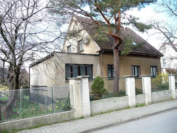 Prodej rodinného domu, Praha - Dolní Chabry, Kobyliská, 200 m2