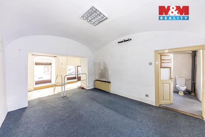 Pronájem obchodního prostoru, Kolín - Kolín III, Legerova, 61 m2