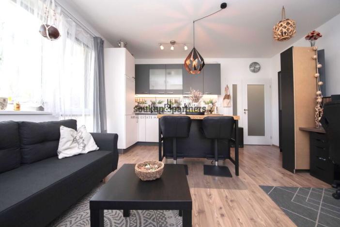 Prodej bytu 2+kk, Horoměřice, T. G. Masaryka, 53 m2