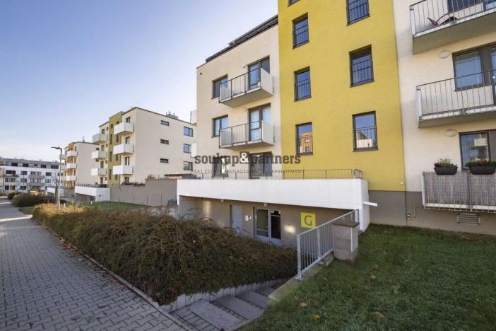 Prodej bytu 2+kk, Horoměřice, T. G. Masaryka, 53 m2