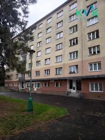 Pronájem bytu 1+kk, Karlovy Vary, Fibichova, 18 m2