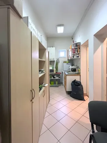 Prodej skladu, Brno, Kaštanová, 1806 m2