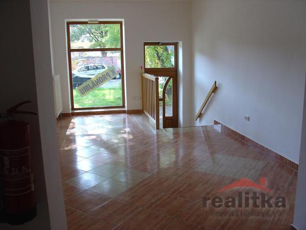 Prodej obchodního prostoru, Opava, Nákladní, 39 m2