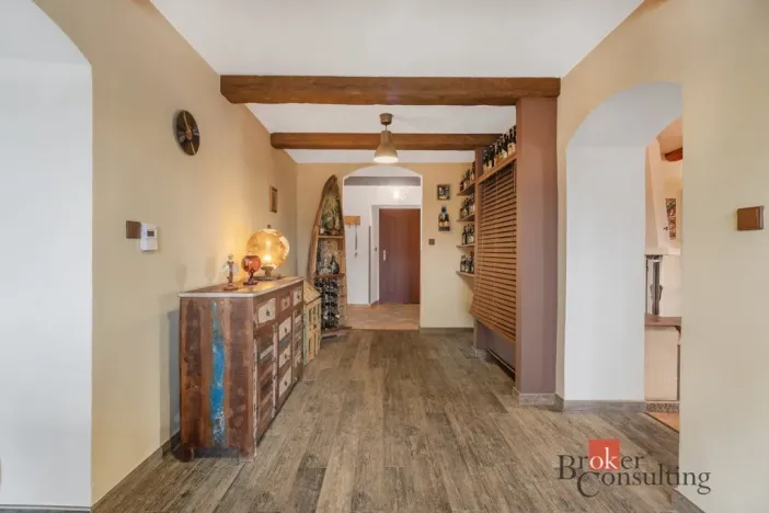 Prodej rodinného domu, Roprachtice, 460 m2