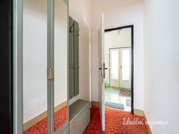 Pronájem bytu 3+1, Praha - Kbely, Mladoboleslavská, 73 m2