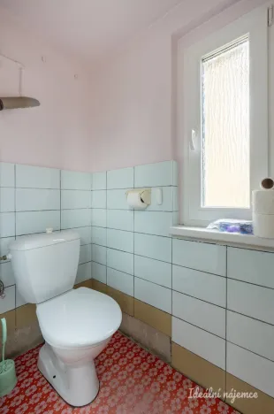 Pronájem bytu 2+1, Praha - Vinoř, Mladoboleslavská, 65 m2