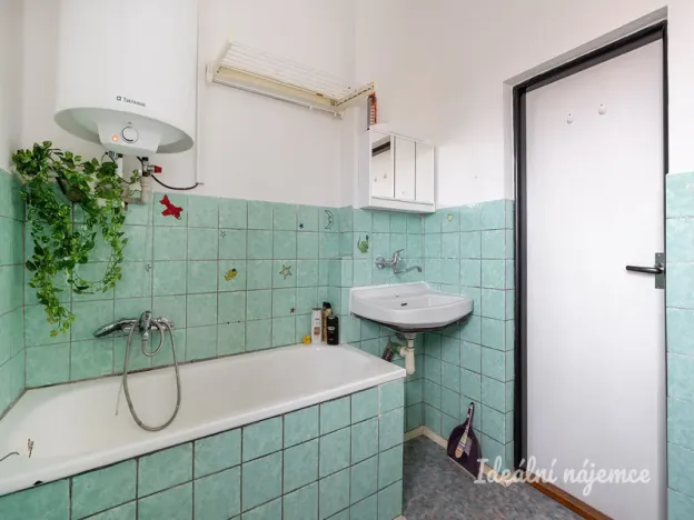 Pronájem bytu 2+1, Praha - Kbely, 65 m2
