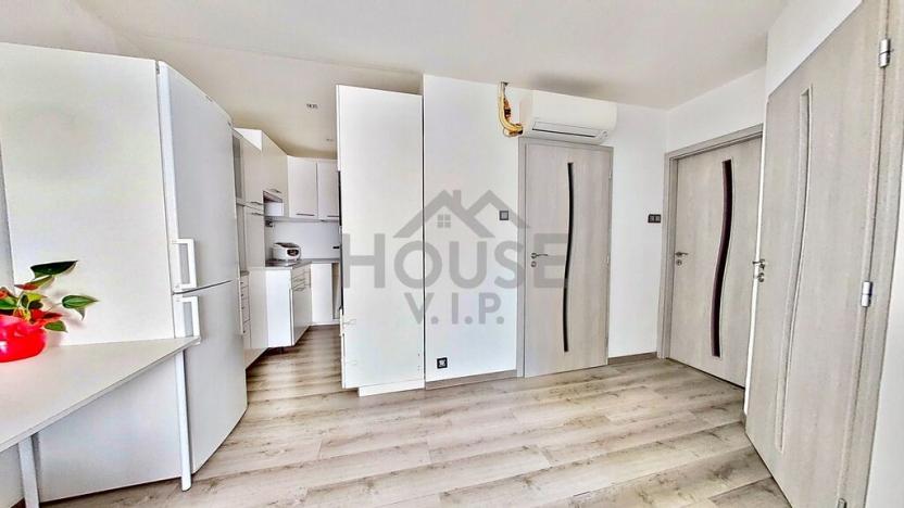 Pronájem bytu 2+kk, Praha - Kobylisy, Bojasova, 46 m2