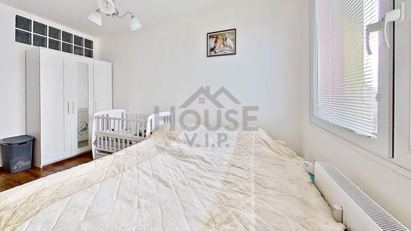 Pronájem bytu 2+kk, Praha - Kobylisy, Bojasova, 46 m2