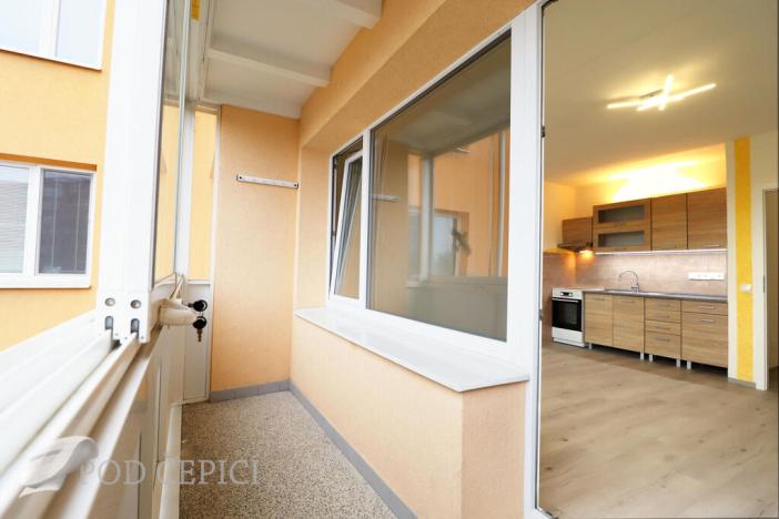 Pronájem bytu 1+kk, Brno - Starý Lískovec, Dunajská, 33 m2