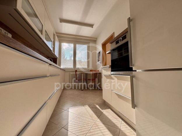 Pronájem bytu 3+1, Brno, Ukrajinská, 68 m2