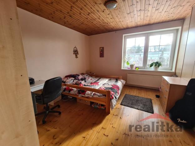 Pronájem bytu 2+kk, Opava, třída Spojenců, 49 m2