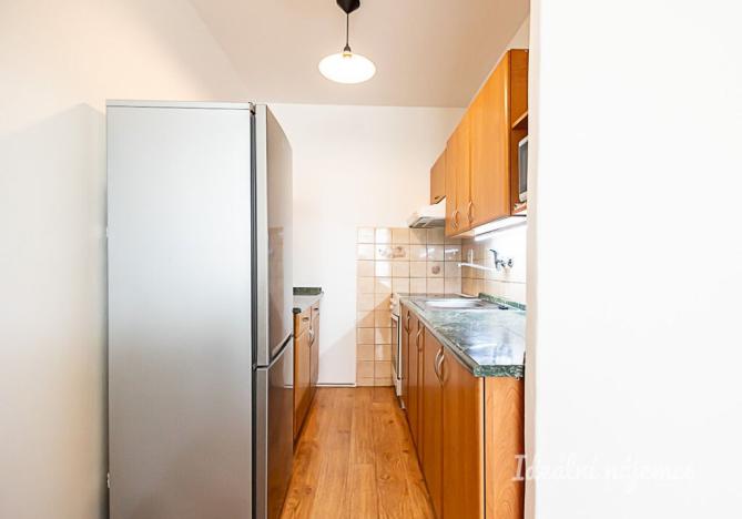 Pronájem bytu 2+kk, Praha - Kobylisy, Šiškova, 45 m2