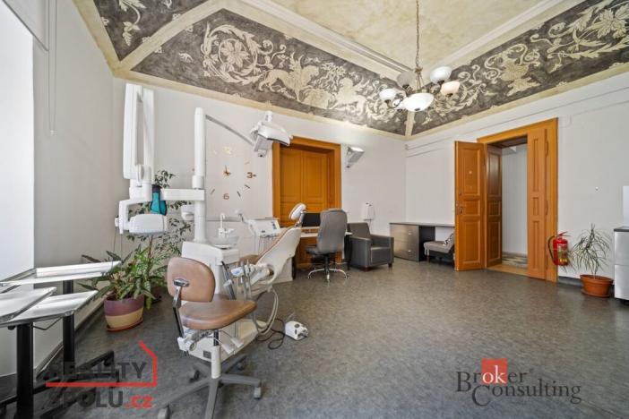 Prodej ordinace, Hradec Králové, Komenského, 134 m2