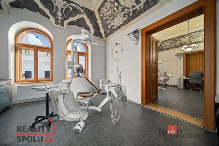 Prodej ordinace, Hradec Králové, Komenského, 134 m2