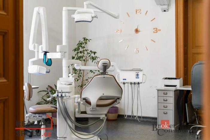 Prodej ordinace, Hradec Králové, Komenského, 134 m2