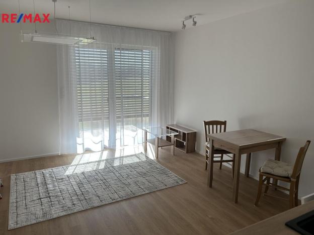 Pronájem bytu 1+kk, Praha - Újezd nad Lesy, Rohožnická, 30 m2