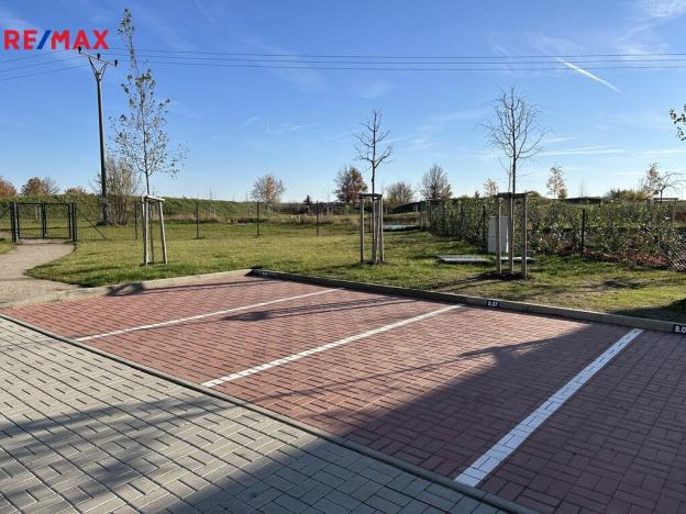 Pronájem bytu 1+kk, Praha - Újezd nad Lesy, Rohožnická, 30 m2