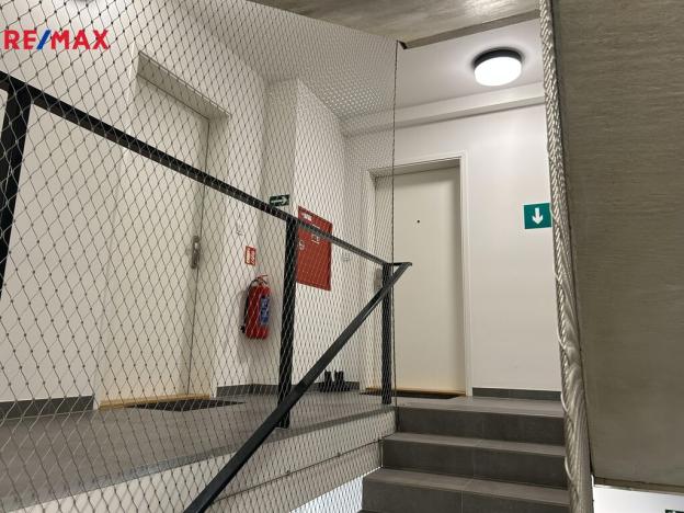 Pronájem bytu 1+kk, Praha - Újezd nad Lesy, Rohožnická, 30 m2