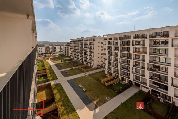 Pronájem bytu 2+kk, Praha - Vysočany, Smržových, 51 m2