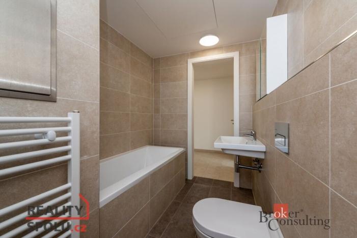 Pronájem bytu 2+kk, Praha - Vysočany, Smržových, 51 m2