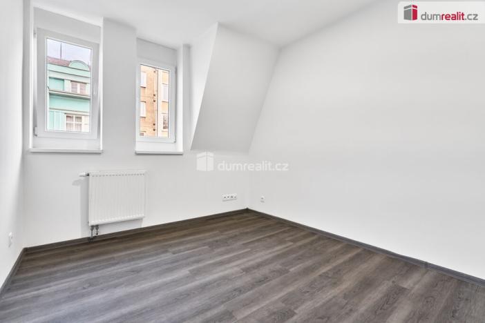 Prodej činžovního domu, Karlovy Vary - Rybáře, Sokolovská, 980 m2