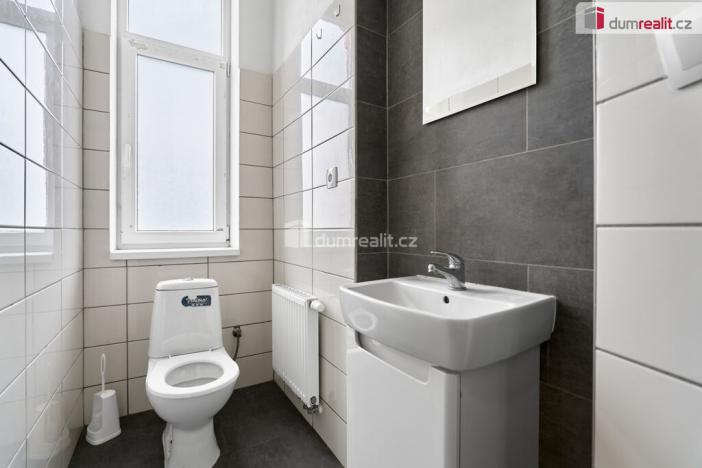 Prodej činžovního domu, Karlovy Vary - Rybáře, Sokolovská, 980 m2