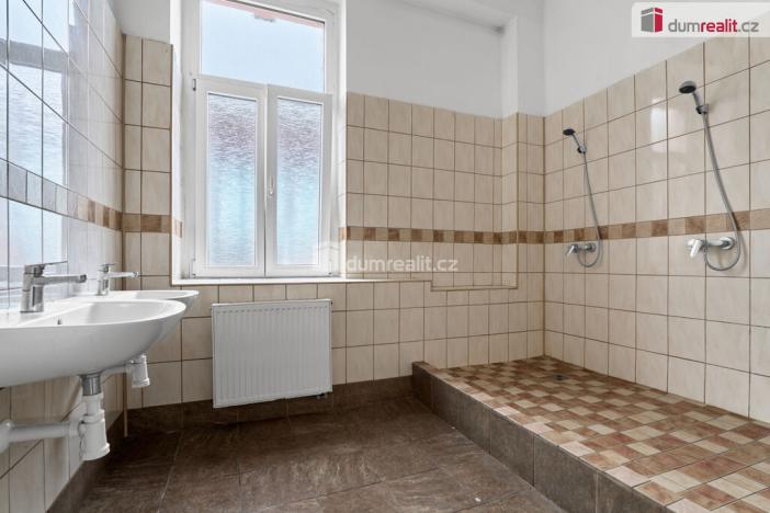 Prodej činžovního domu, Karlovy Vary - Rybáře, Sokolovská, 980 m2