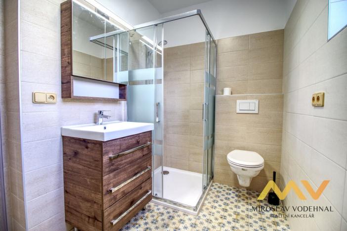 Pronájem rodinného domu, Hradec Králové - Třebeš, Na Jezírkách, 150 m2