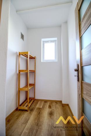 Pronájem rodinného domu, Hradec Králové - Třebeš, Na Jezírkách, 150 m2