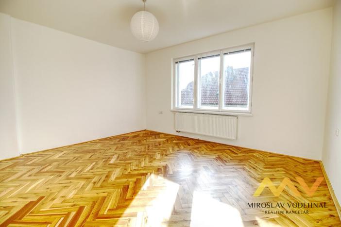 Pronájem rodinného domu, Hradec Králové - Třebeš, Na Jezírkách, 150 m2