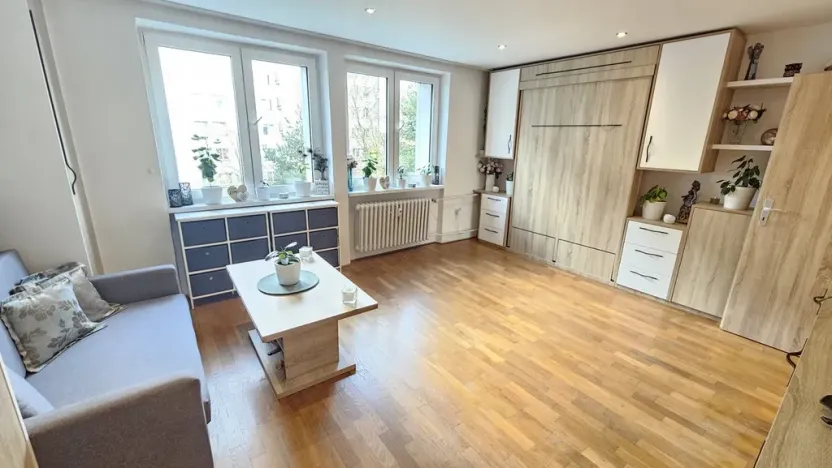 Prodej bytu 2+1, Praha - Záběhlice, Hrusická, 55 m2