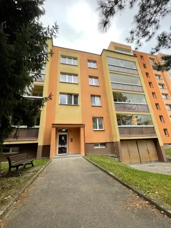 Pronájem bytu 1+kk, Kopřivnice, Družební, 25 m2