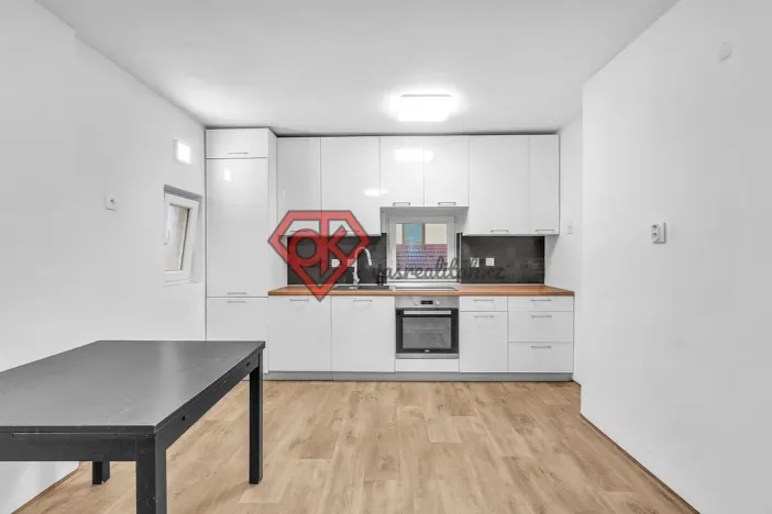 Prodej rodinného domu, Borohrádek, Čapkova, 184 m2