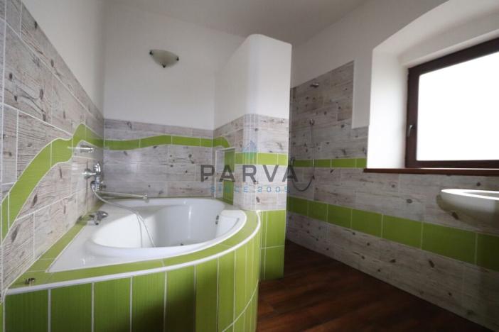 Prodej rodinného domu, Strašice, 365 m2