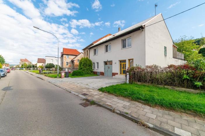 Prodej rodinného domu, Zlín - Prštné, L. Váchy, 200 m2