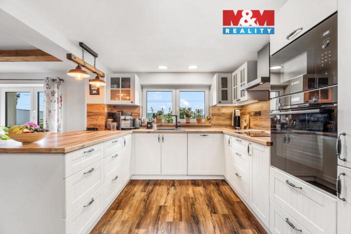 Prodej rodinného domu, Děčín - Děčín XXVIII-Folknáře, 231 m2